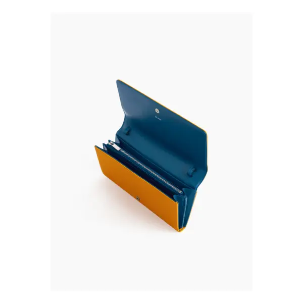Pochette à rabat avec bandoulière amovible Emilie en cuir signature T - Le Tanneur