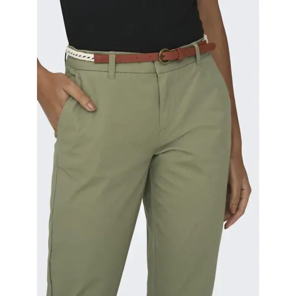 Achetez le Pantalon Chino Kaki Femme ONLY du 34 au 42