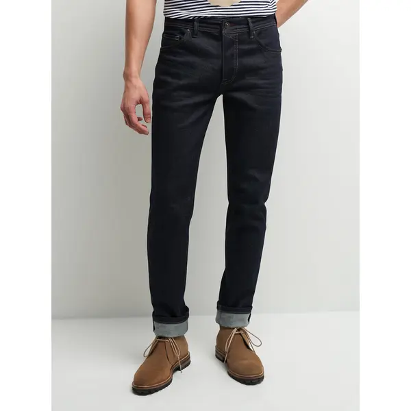 Jean regular en coton élasthane brut