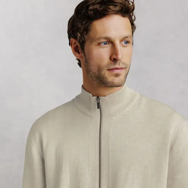 Gilet zippé col montant