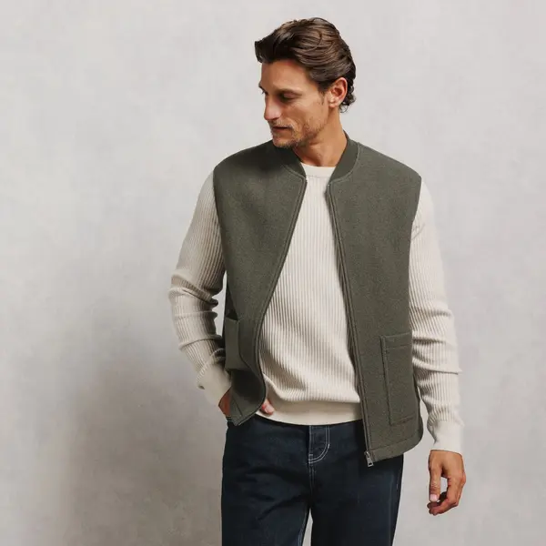 Gilet zippé sans manches 100% laine