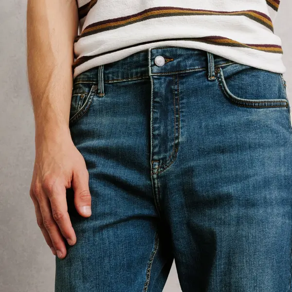 Jean straight urbanflex 3 longueurs délavé