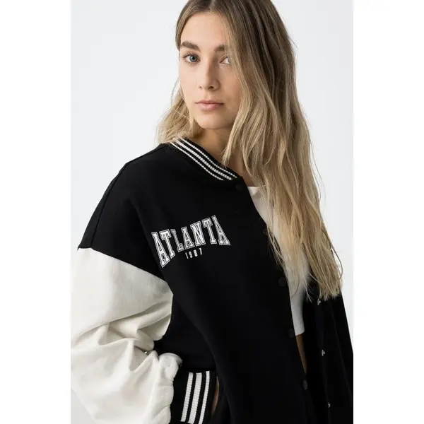 Veste Noire et Blanche American College pour ado fille : style urbain et confort au quotidien