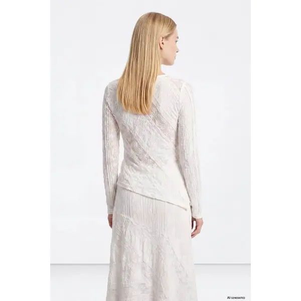 : Top blanc ajouré manches longues Tiffosi jeune femme
