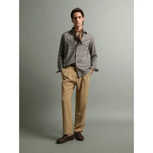 Chemise regular à motifs