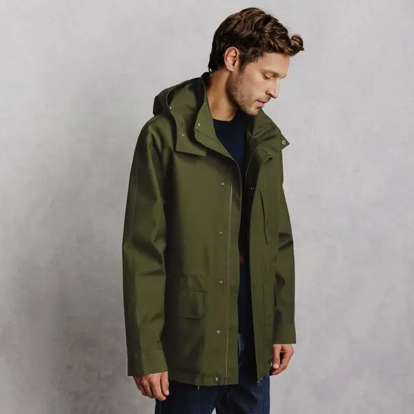 Parka longue à capuche amovible matière waterproof