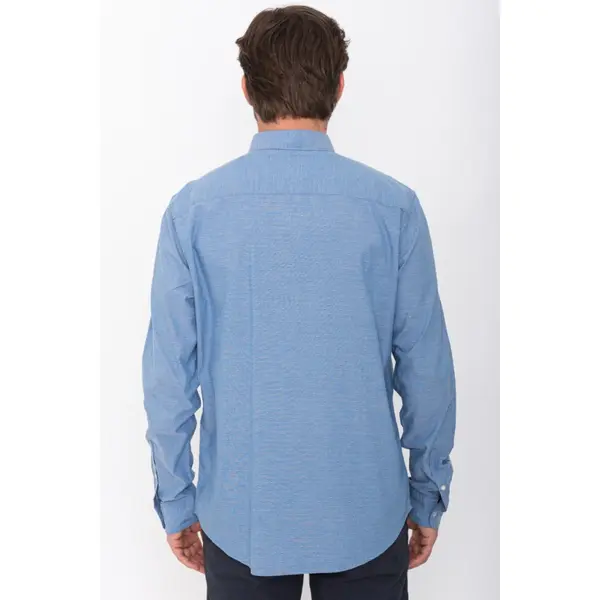 Chemise à motifs