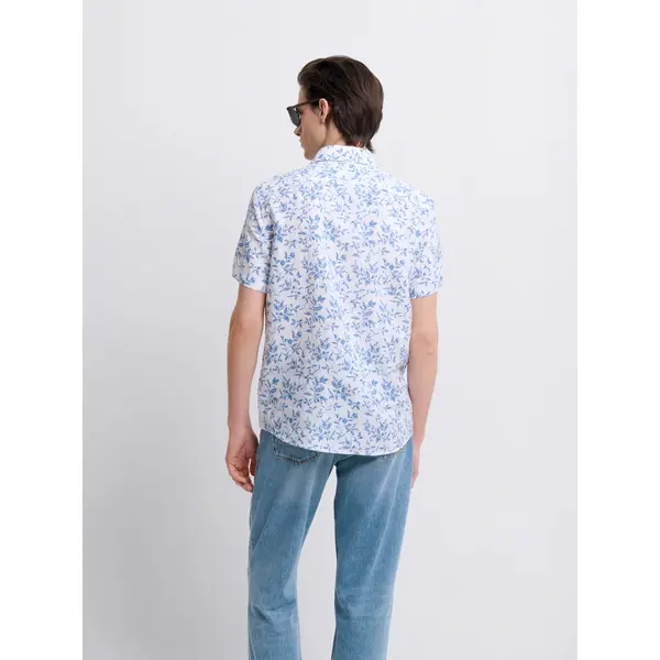 Chemise manches courtes en lin fleurie