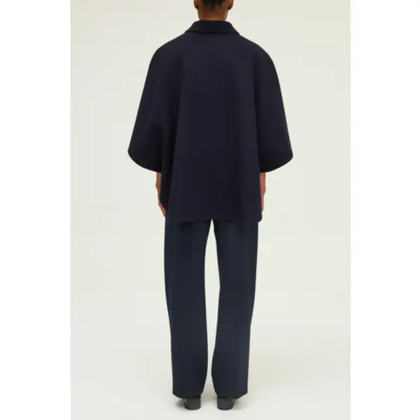 Manteau cape en laine - MAELINE - Pablo Corbeil