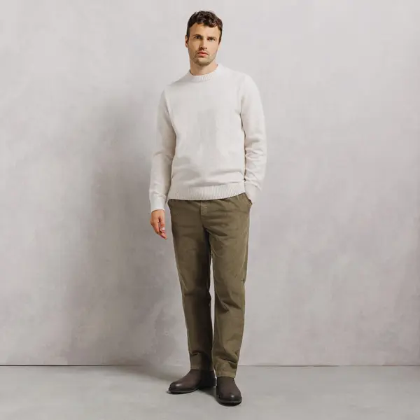 Pantalon tapered taille élastiquée en velours