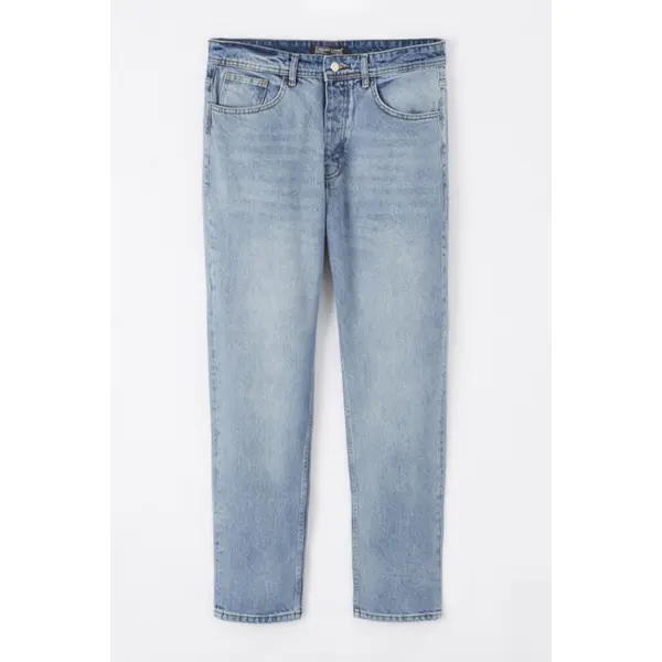 Jeans bleu denim délavé coupe confort