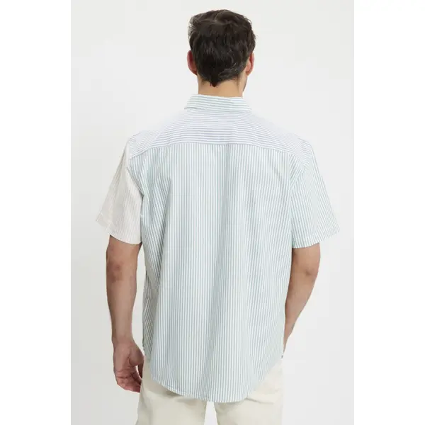 Chemise manches courtes Authentic à rayures