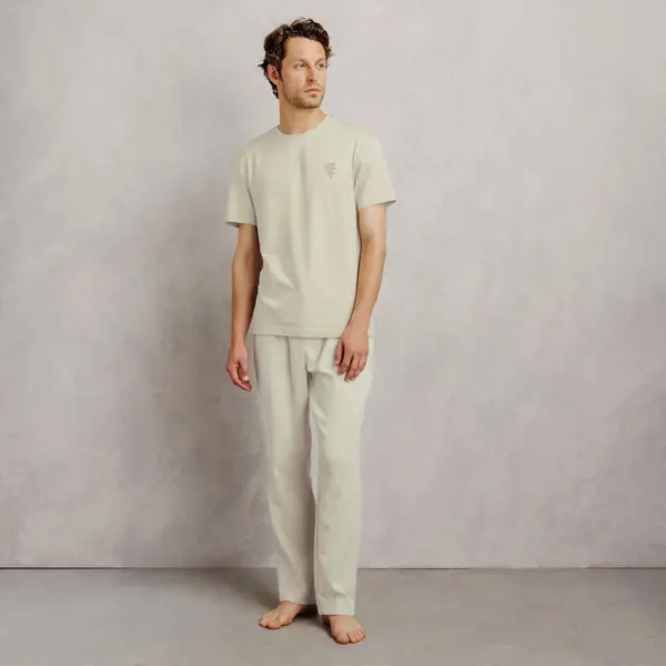 Ensemble pyjama avec broderie