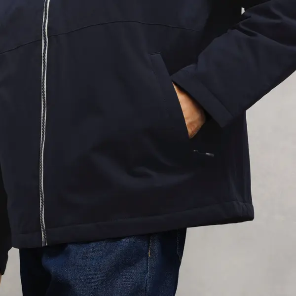 Blouson à capuche zippé