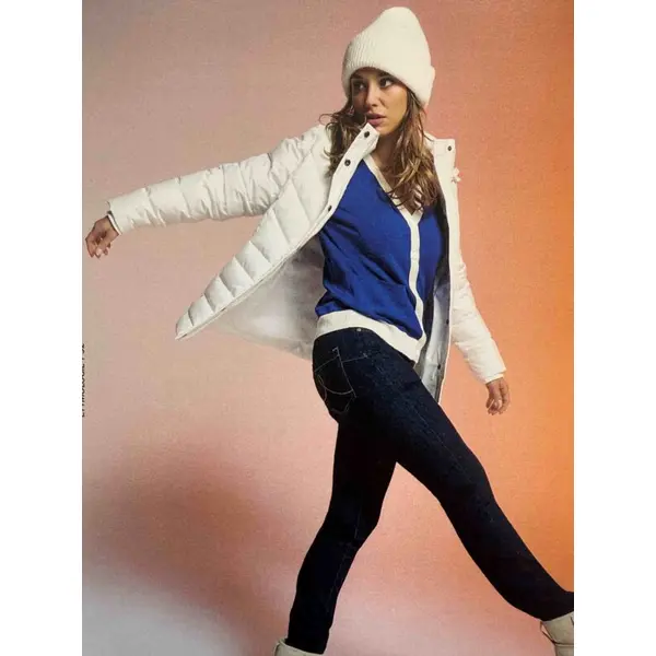 Doudoune blanche capuche amovible femme ETYMOLOGIE – Collection Automne-Hiver 2025