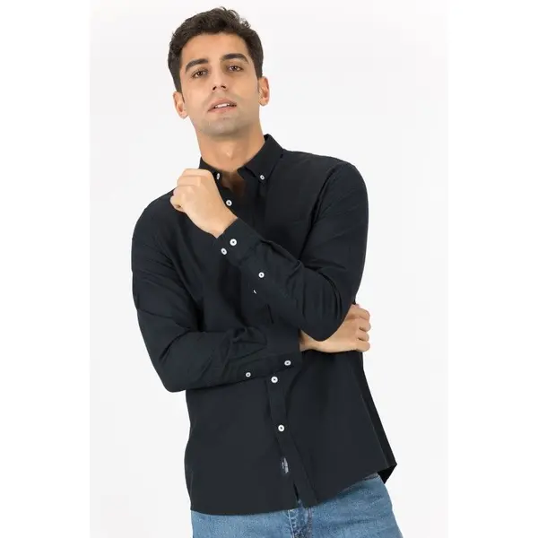 Chemise Bleue Manches Longues Tiffosi Homme : L'Élégance au QuotidienTOMMY