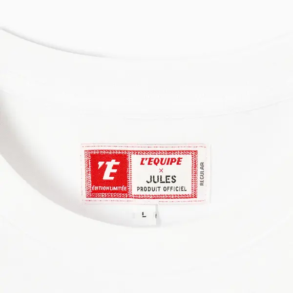 Tee shirt détail poitrine licence L'Équipe