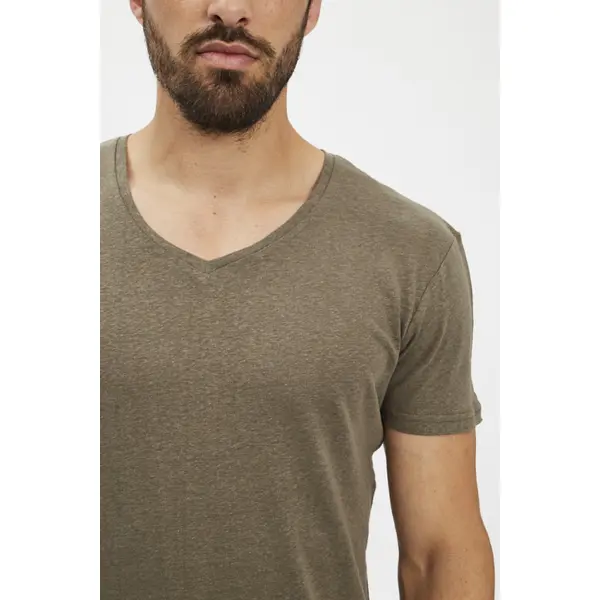 T-shirt Tom kaki col V