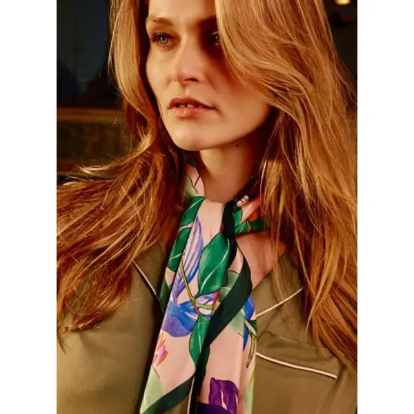 Yves Delorme - Foulard en soie multicouleurs, Parfum - Yves Delorme