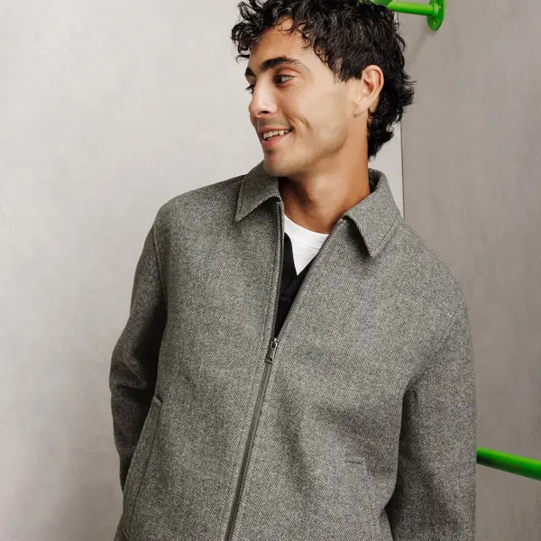 Blouson contenant de la laine col chemise zippé